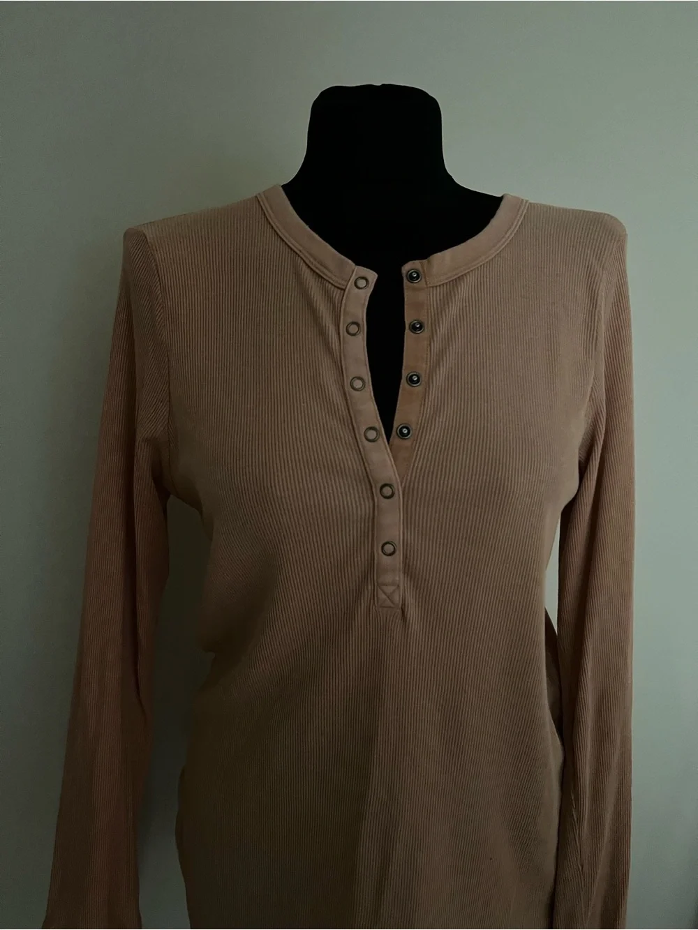 Aerie Long Sleeve Ribbed Henley Top - Taupe